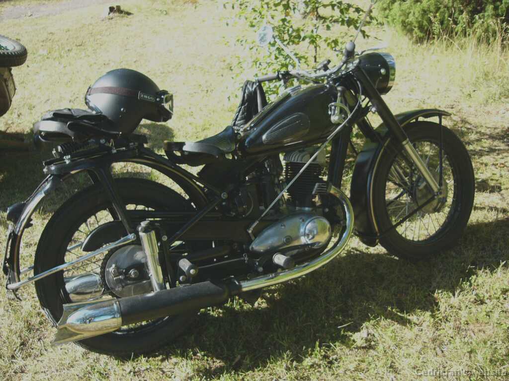 L1000196