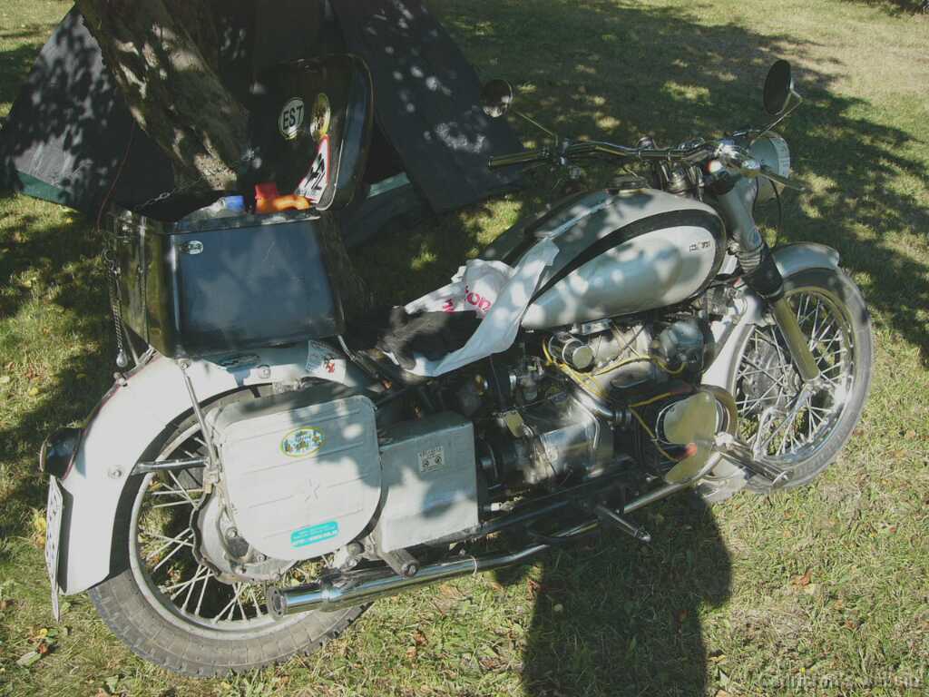 L1000201