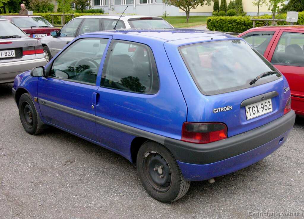 L1040868