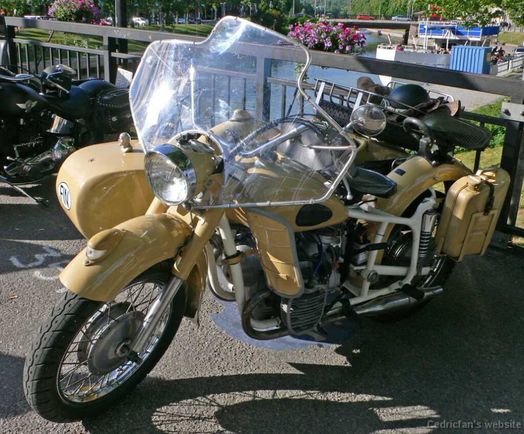 P1010568
