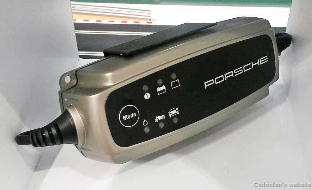 PorscheCtek