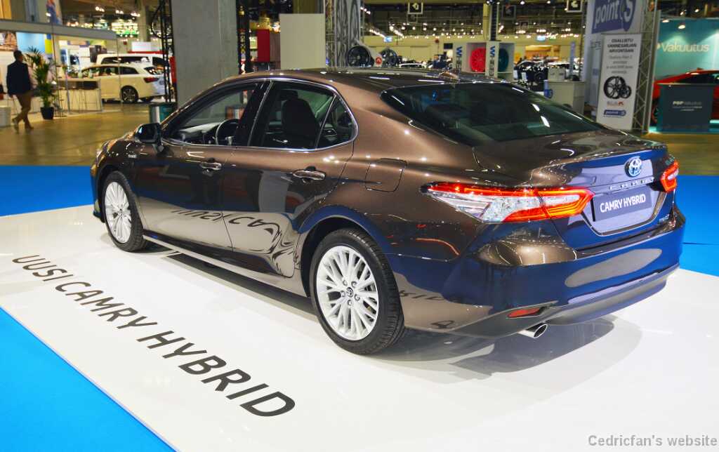 ToyotaCamry (1)