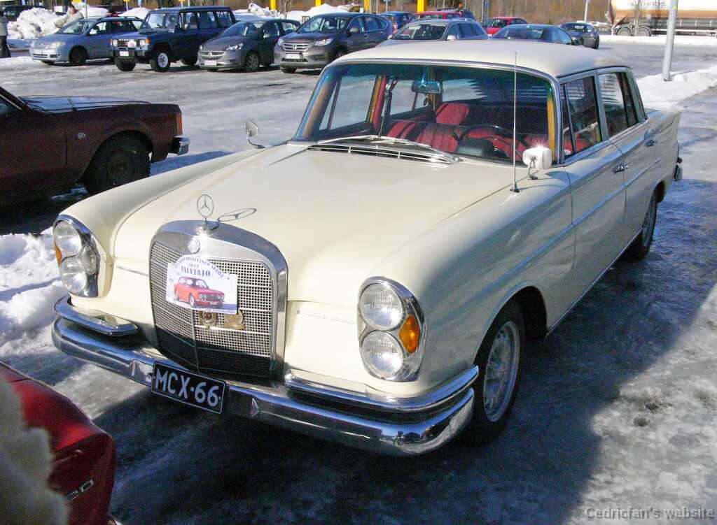 L1070193