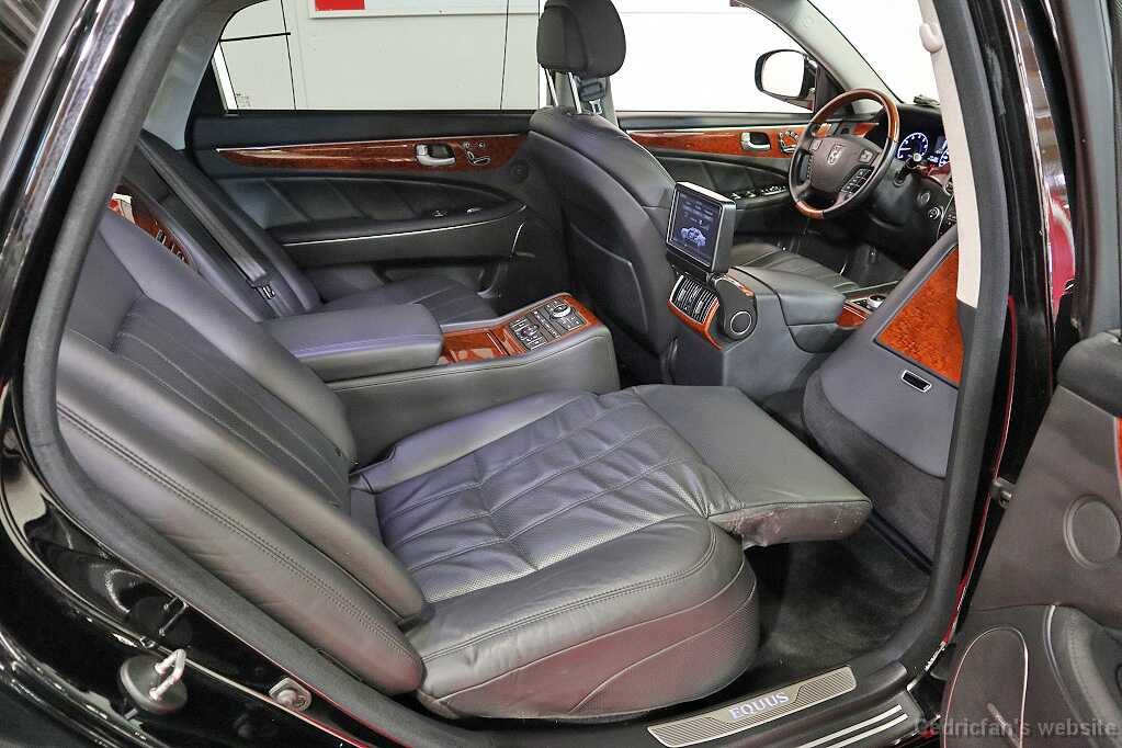 HyundaiEquusVS500_2012_11