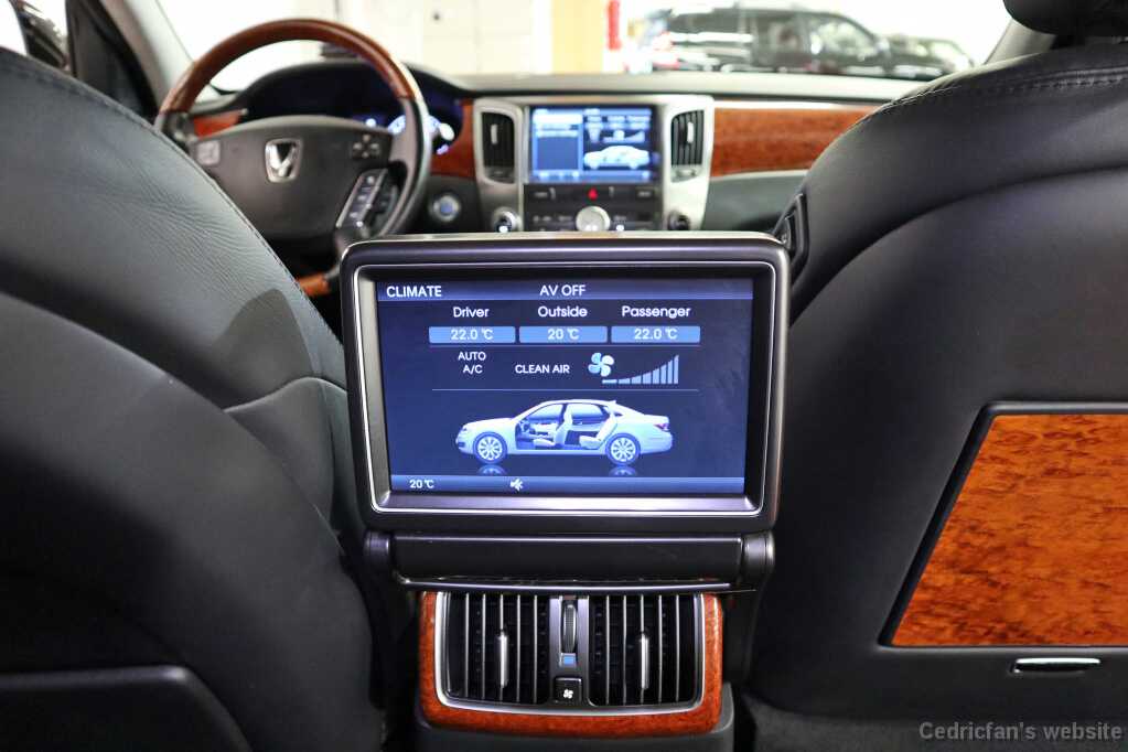 HyundaiEquusVS500_2012_13