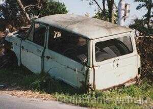 mazdaB360van