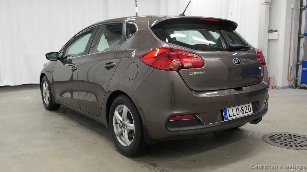 Kia_ceed_16GDiEX_2