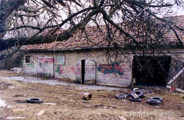 barnwreck
