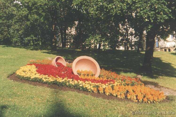 pots