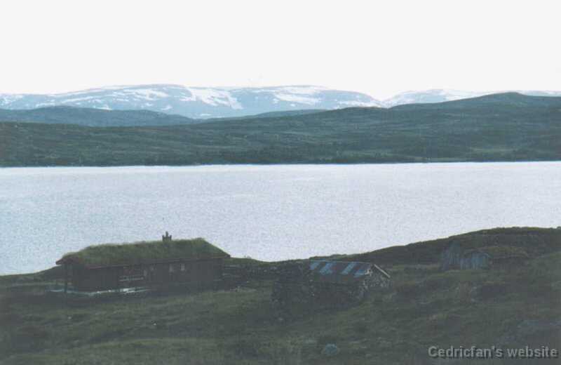 augNorwayLakeWiew2