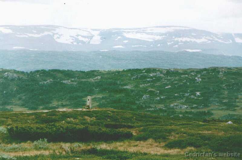 augNorwayMountainWiew