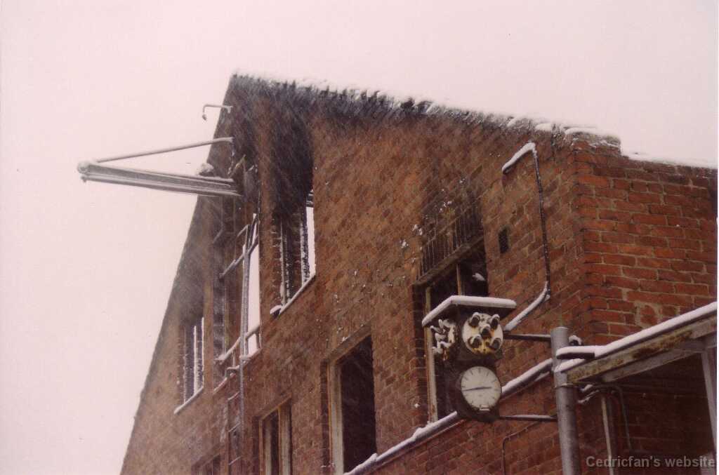 Burned_Factory0001