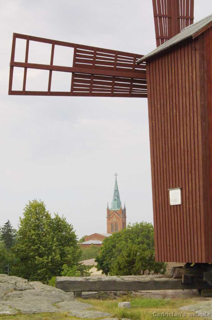 n11