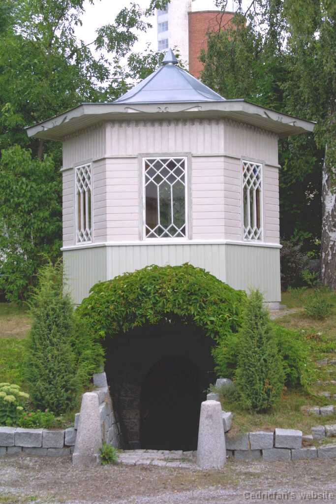 n23