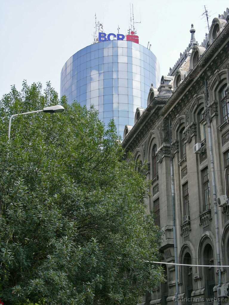 L1000739