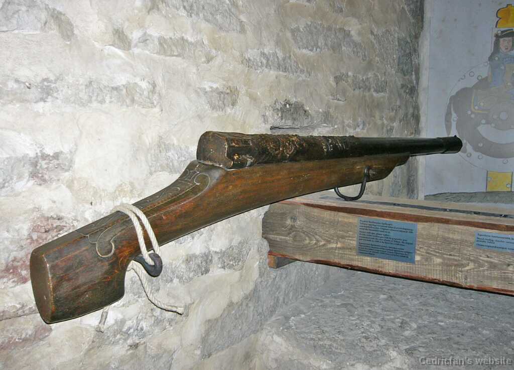 L1000074