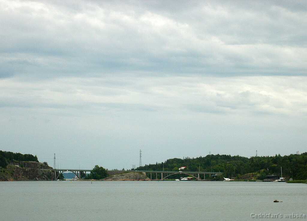 L1000326