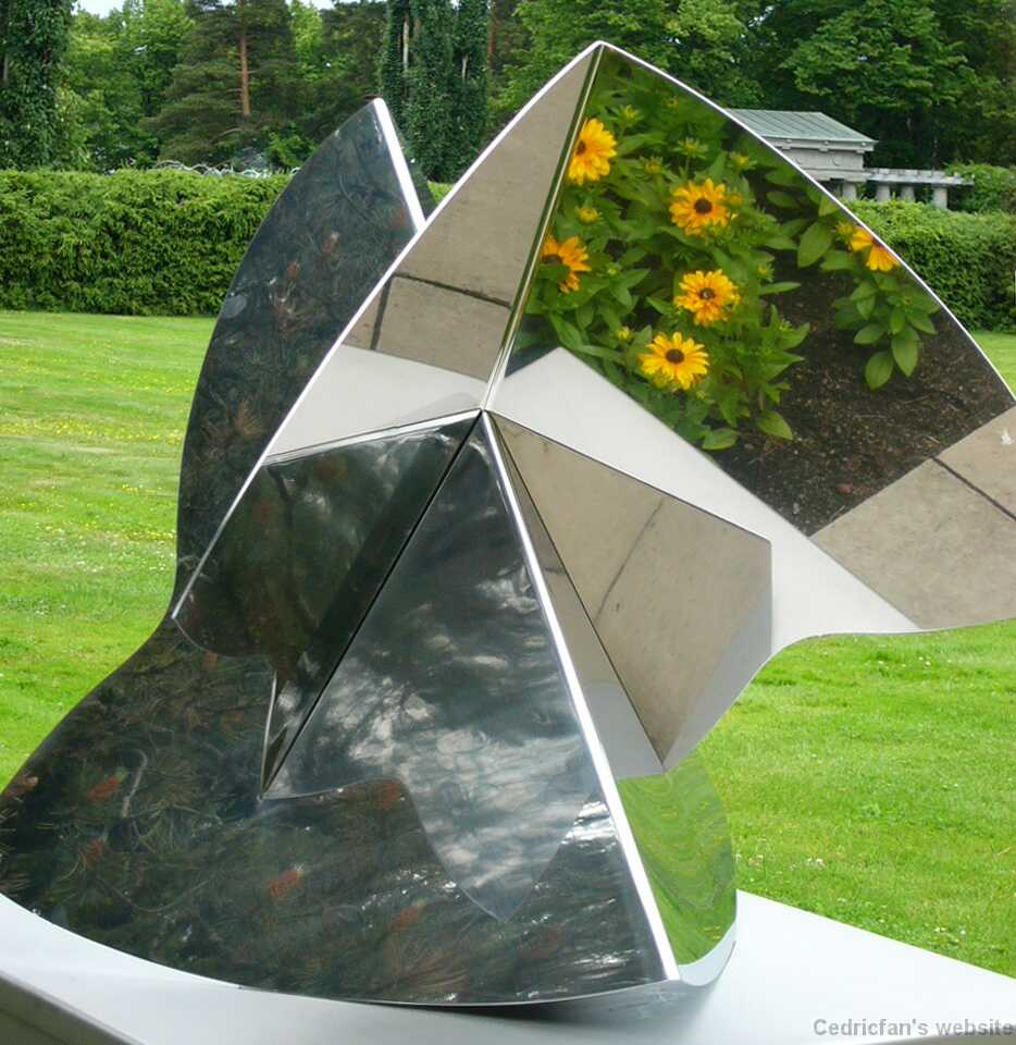 L1000331