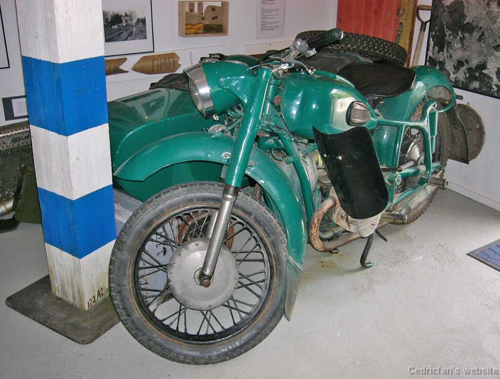L1000504