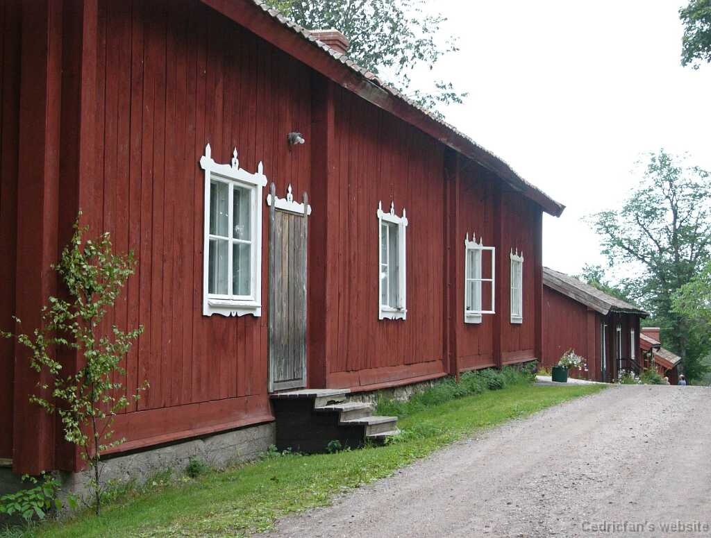 L1000537