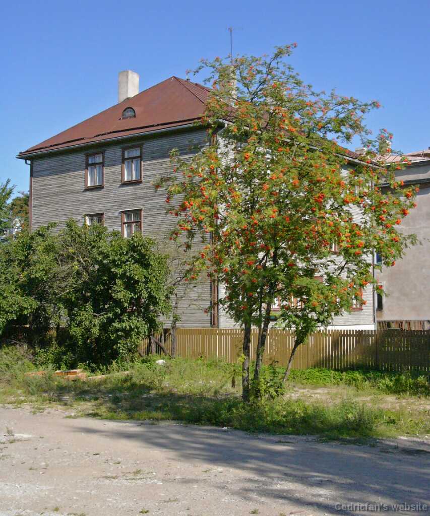L1050761