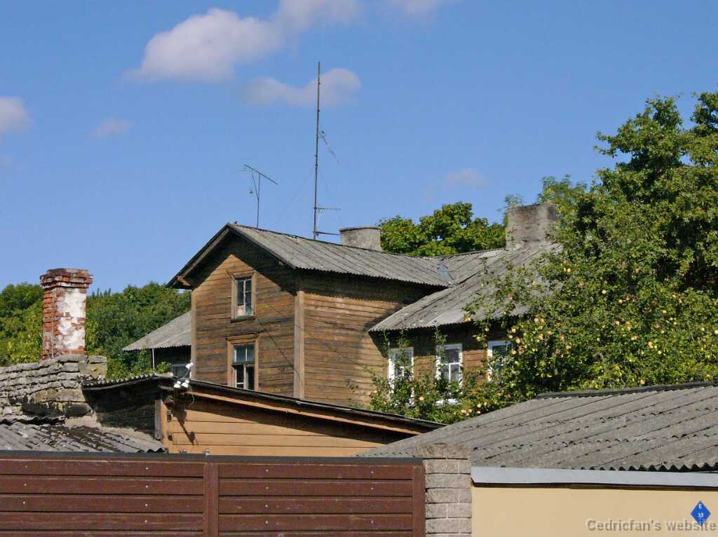 L1050772