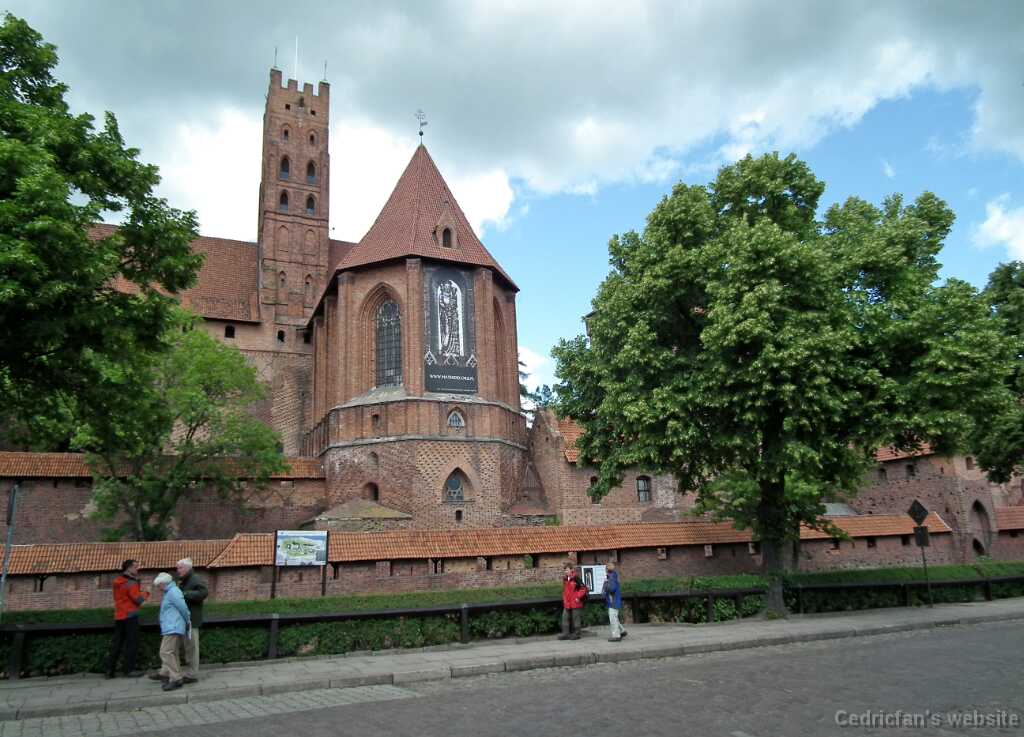 DSCF9579