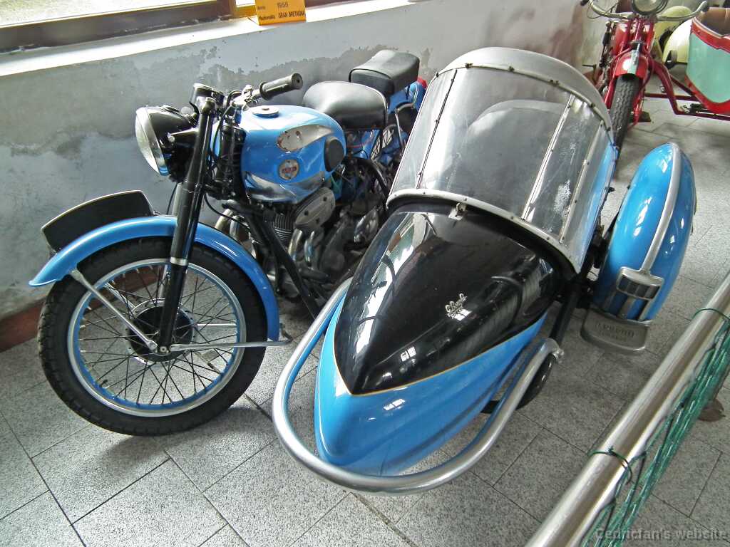 DSCF2475