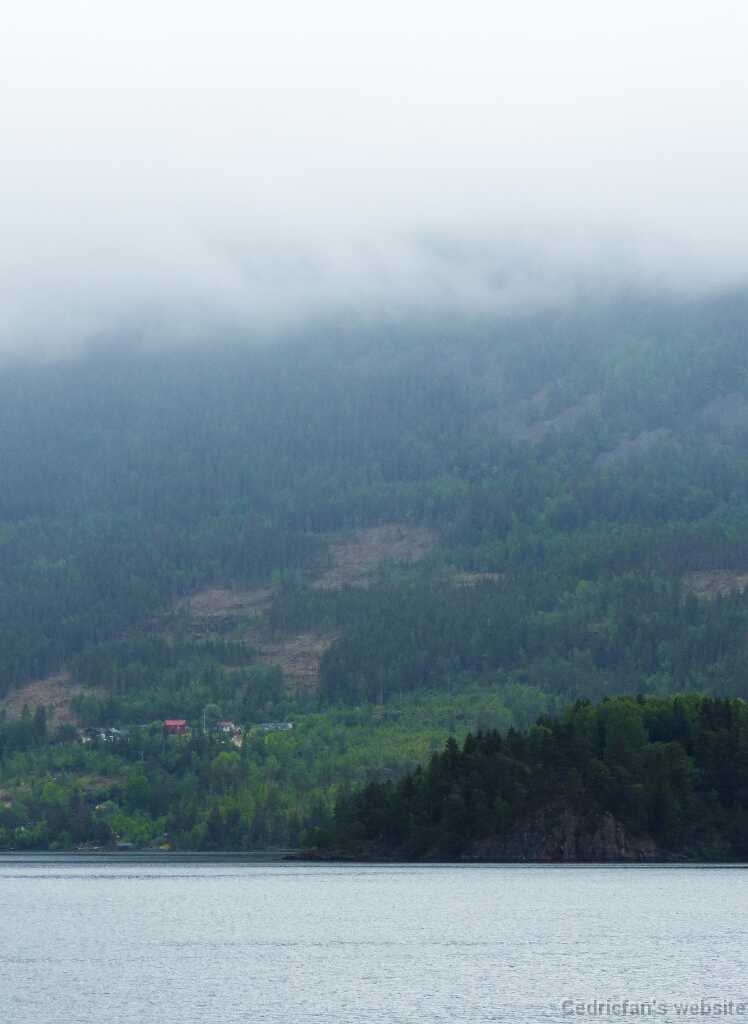 P1270586