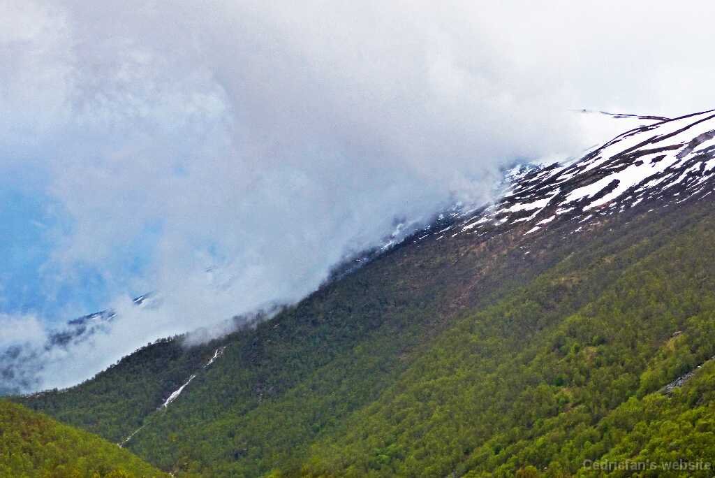 P1270682
