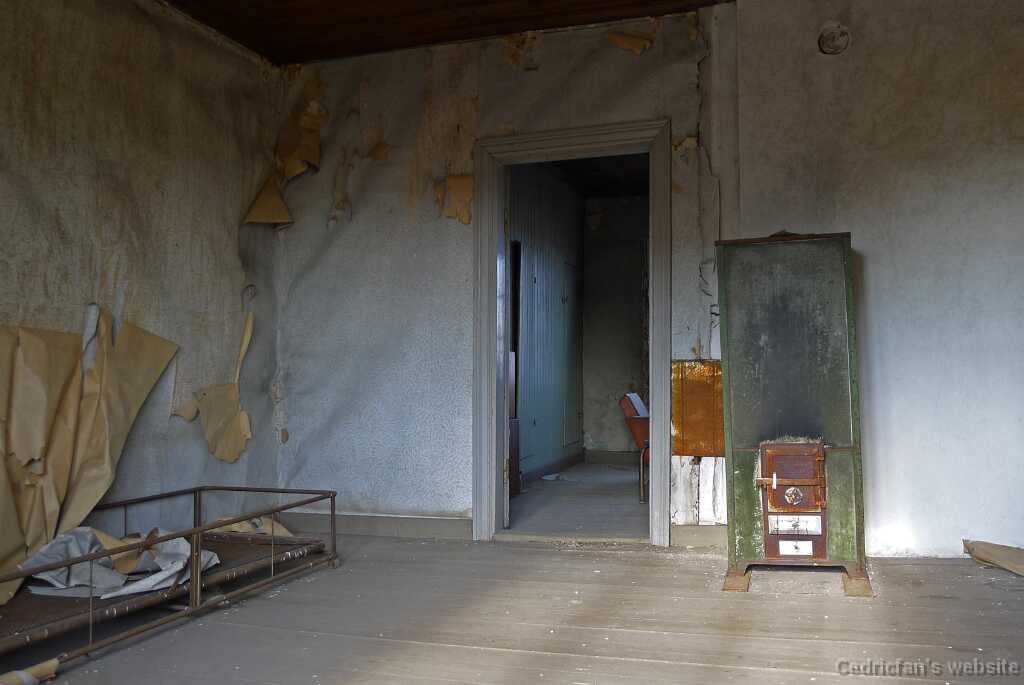 L1100077