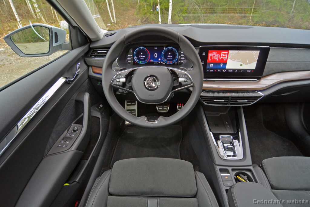 SkodaOctavia21_3kojel